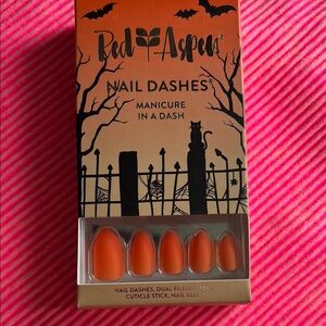 Red Aspen Nail Dashes - happy haunting hira